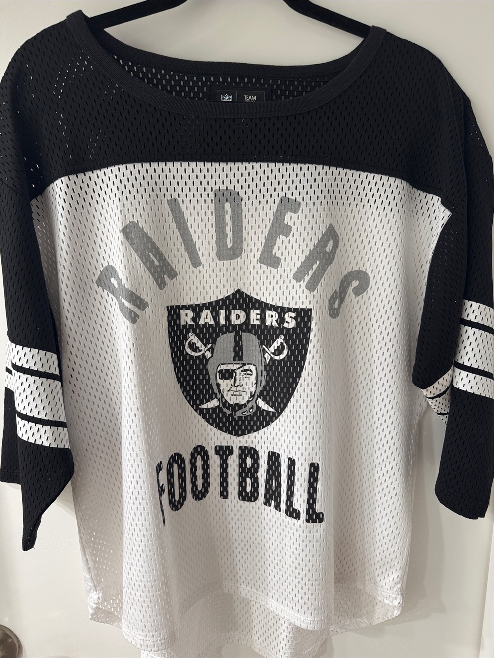 NFL Raiders Black and White Mesh women’s Football Jersey Top